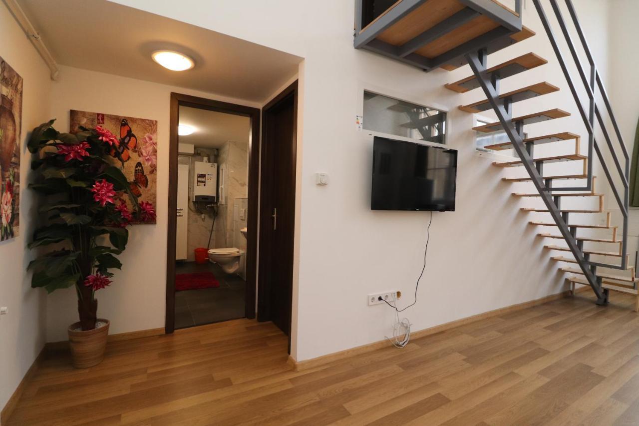 New Guest House A In Kiraly Street 106 Budapest Exteriör bild